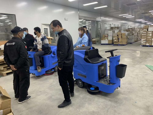 工業(yè)洗地機和商業(yè)洗地機的對比